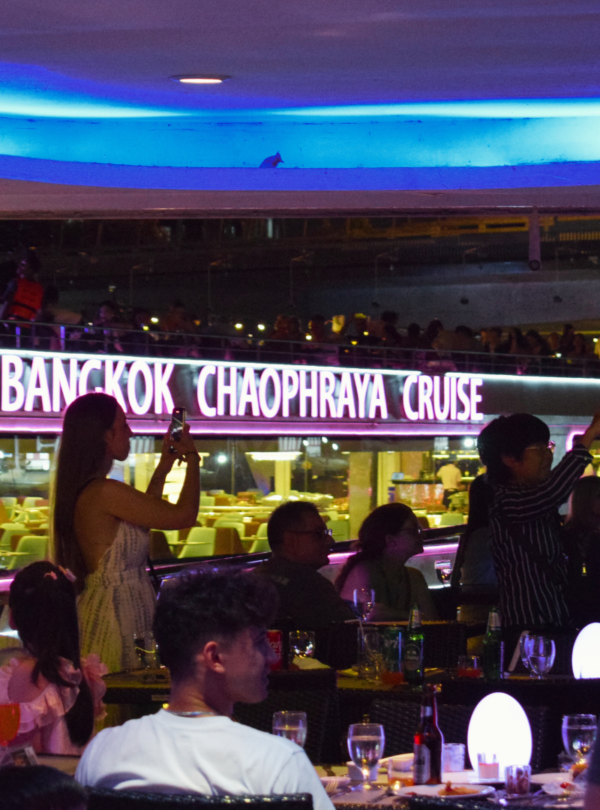 EXCURSIONES POR BANGKOK - EXPERIENCIA NOCTURNA EN BANGKOK - CENA CRUCERO, MÚSICA Y TEMPLOS ILUMINADOS