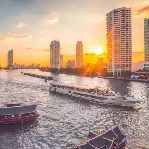 EXPERIENCIA NOCTURNA EN BANGKOK: CENA CRUCERO, MÚSICA Y TEMPLOS ILUMINADOS - Excursiones por Bangkok en Español