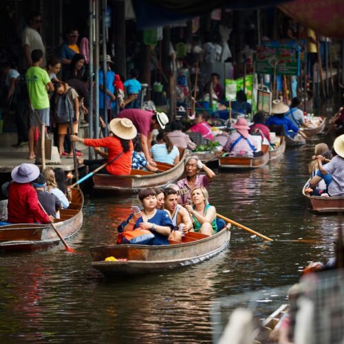 MERCADO FLOTANTE de DAMNOEN SADUAK y MERCADO del TREN de MAE KLONG - Excursiones por Bangkok en Español