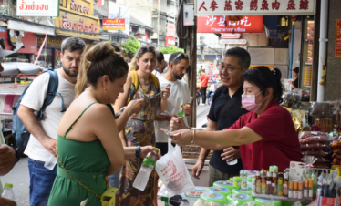 EXCURSIONES POR BANGKOK - TOUR GASTRONOMICO POR CHINATOWN Y TUK TUK